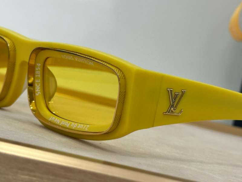 Picture of LV Sunglasses _SKUfw55488945fw